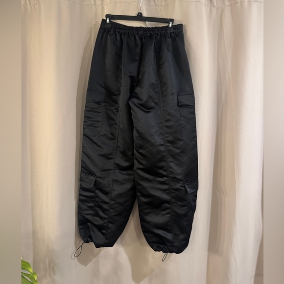 Madden NYC Black Cargo Pants with Drawstring Hem - Picture 3 of 7